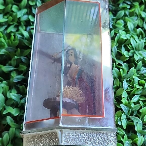 Vintage Japan Handcrafted Geisha Girl In Case - Picture 3 of 8